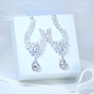 Cubic Zirconia Shimmering Drop Crystal/Diamond Earrings, Long Bridal Earrings, Crystal Bridal Earrings, Statement Earrings Cz